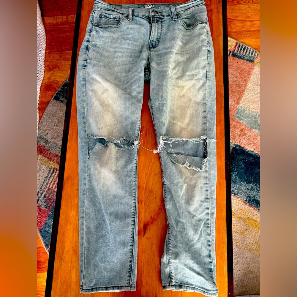 Denizen from Levi's Light Blue Ripped Slim Jeans